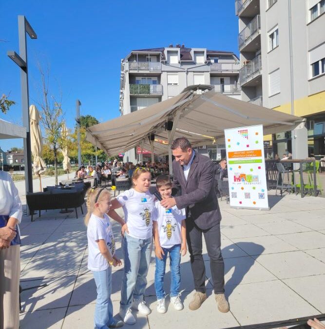 Učenička Zadruga Pčelica otvorila Dan Učeničkih zadruga Zagrebačke županije u Zaprešiću