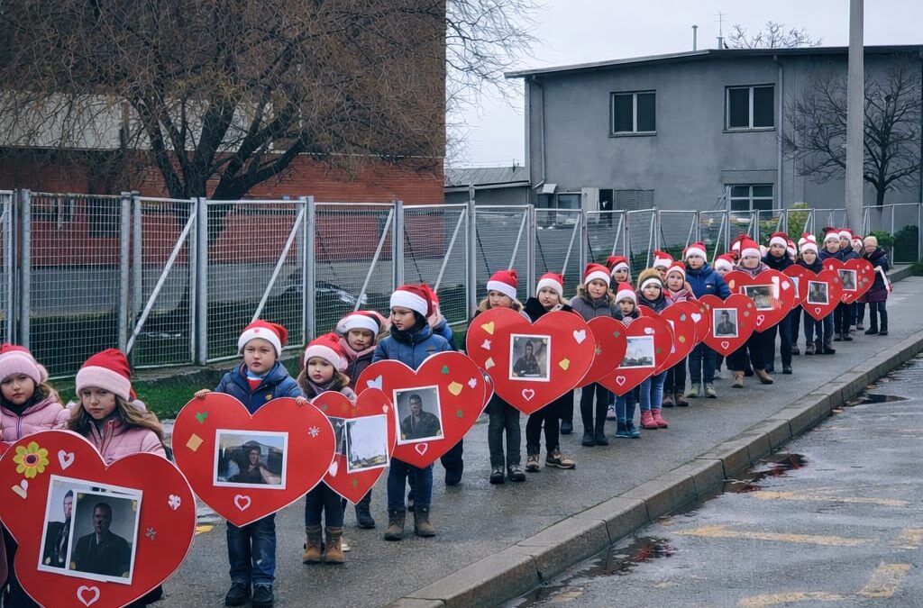 Povorka vrtićanaca i školaraca