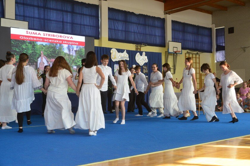 Prvi dan nastave za učenike predmetne nastave u matičnoj školi